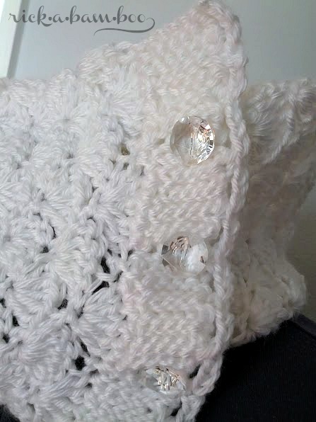 Shell Cowl | rickabamboo.com | #crochet #cowl