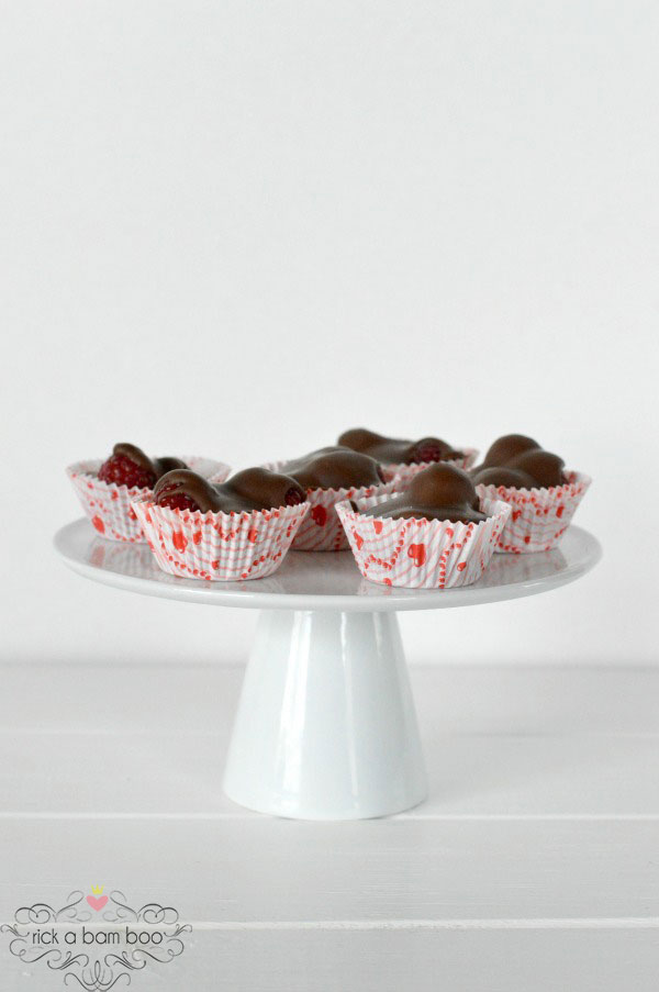 Chocolate Raspberry Cups | rickabamboo.com