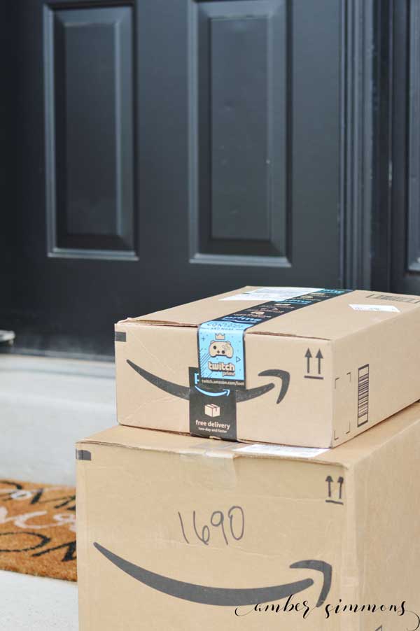 Find out what is Amazon Wardrobe and why you need it in your life. #amazon #shoppingmadeeasy