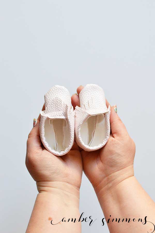 Whip up some cute faux leather baby moccasins by using the Cricut Maker to cut them out. All that's left is the quick assembly process.