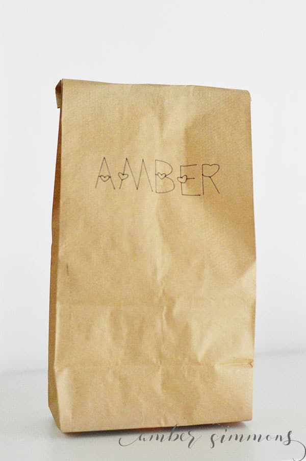 Cute personalized paper lunch sacks with the Cricut Joy #cricutcreated, #cricutjoy